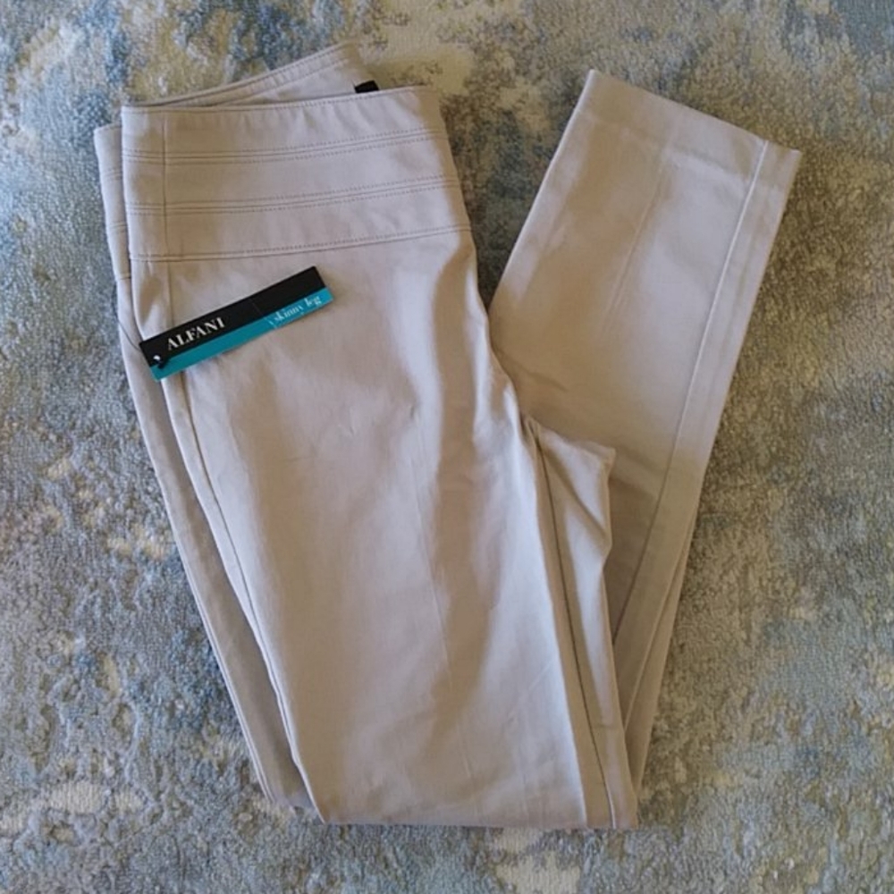 Alfani Skinny Leg Stretch Pull On Pants Size 6P